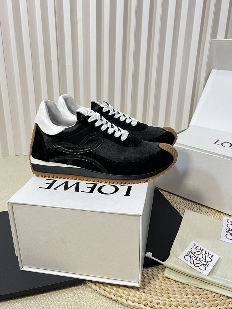 Loewe Sneakers